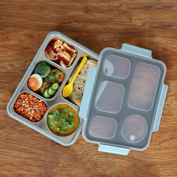 LUNCH BOXES